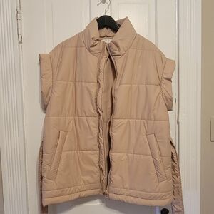 Stylish Women's Beige Puffer Vest